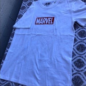 BNWT American Eagle Outfitters Men’s Small short sleeve Marvel Graphic T-shirt